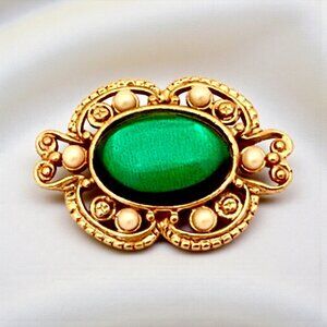 Vintage Victorian Revival Ornate Gold-Tone Pin w/Green Oval Cabochon Faux Pearls